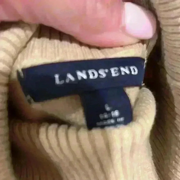 Lands End turtleneck - Picture 3 of 5